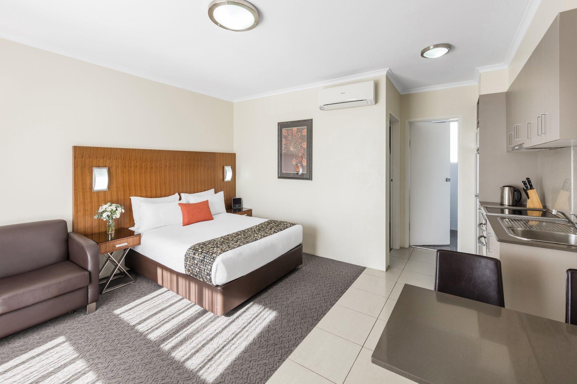 Motel Breakfree Queanbeyan Esterno foto
